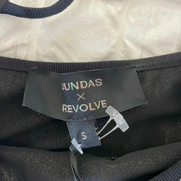 Dundas X Revolve leopard Joplin Long sleeve knit crop top - Picture 7 of 10